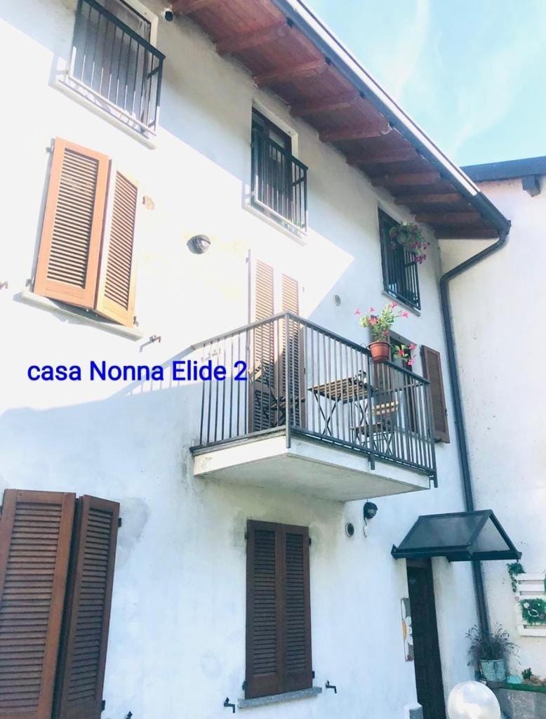 Casa Nonna Elide 2 Apartment Besozzo Exterior photo